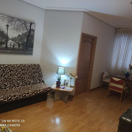 Habitacion L Apartman Madrid Kültér fotó